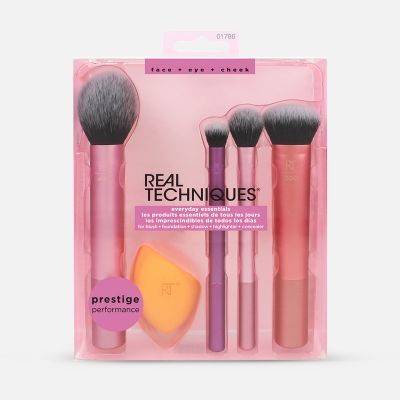 Everyday Essentials Kit