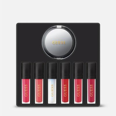 Lip Red Look Book