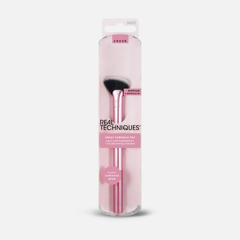 Sheer Radiance Fan Makeup Brush