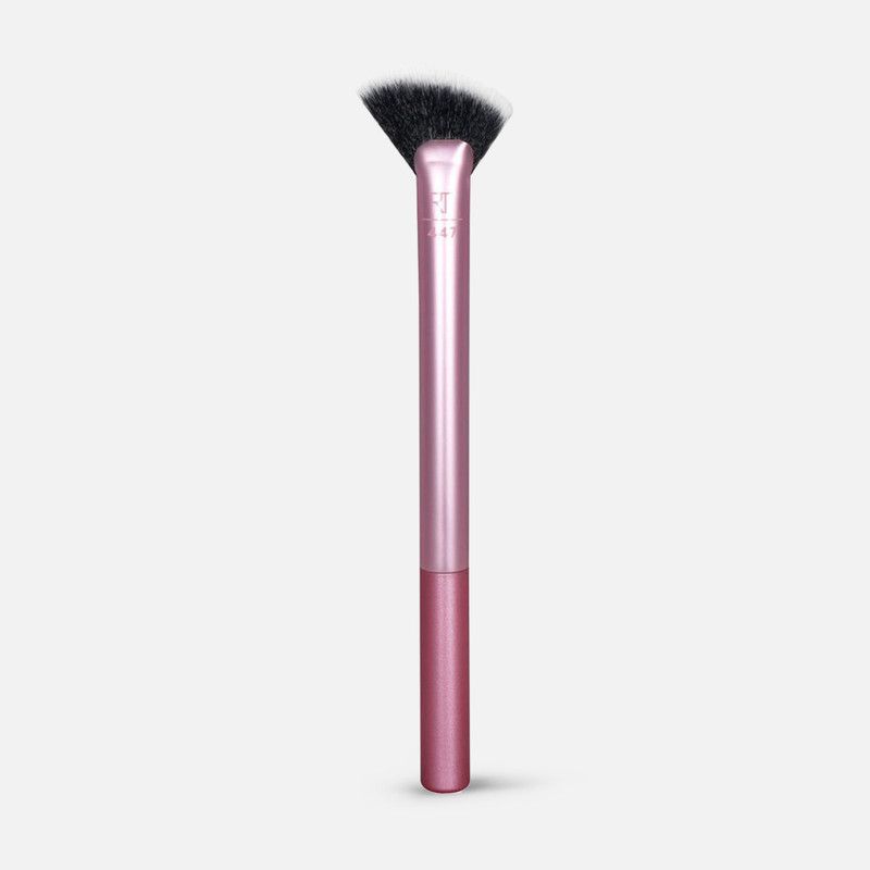 Sheer Radiance Fan Makeup Brush