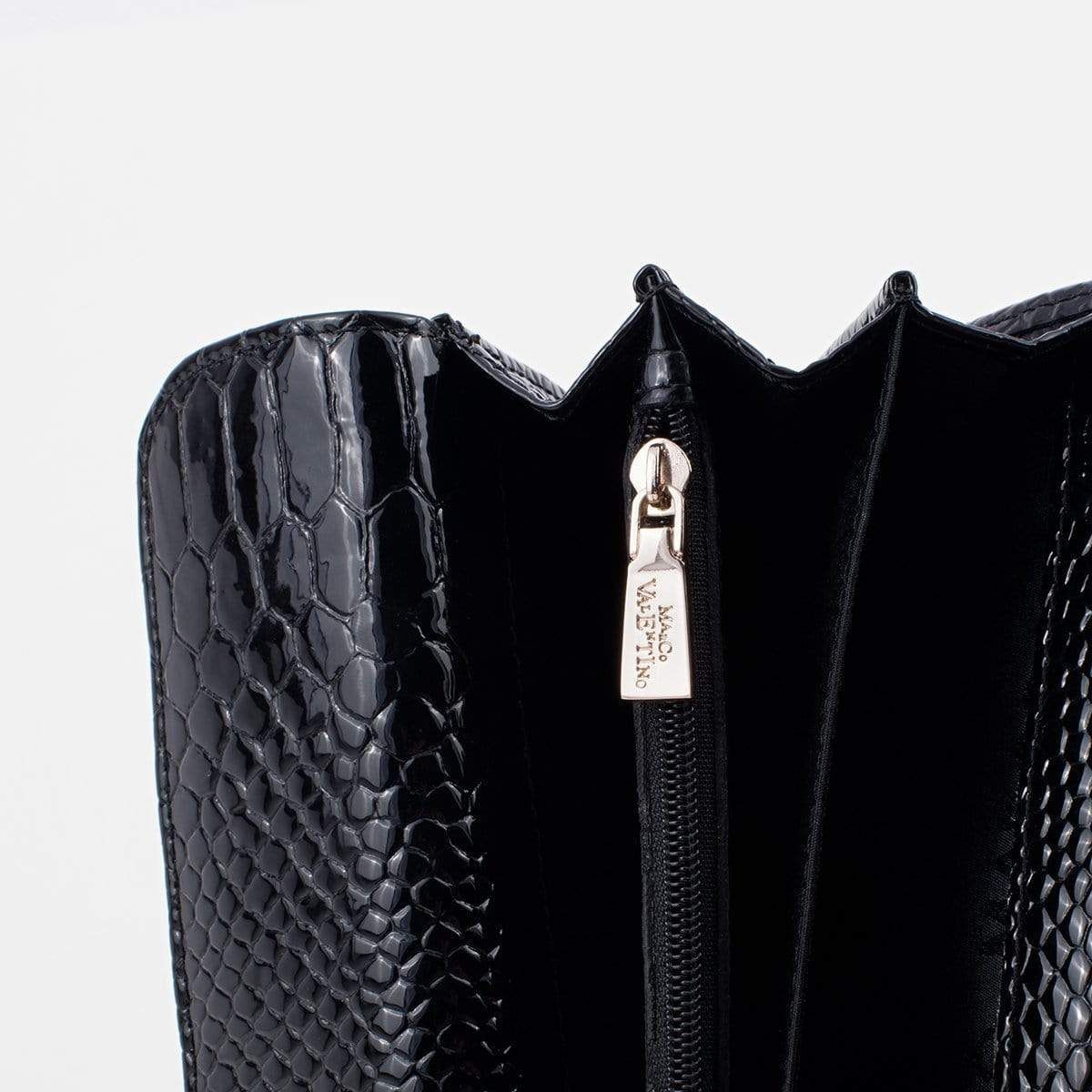 Bi Fold Purse-VM2822