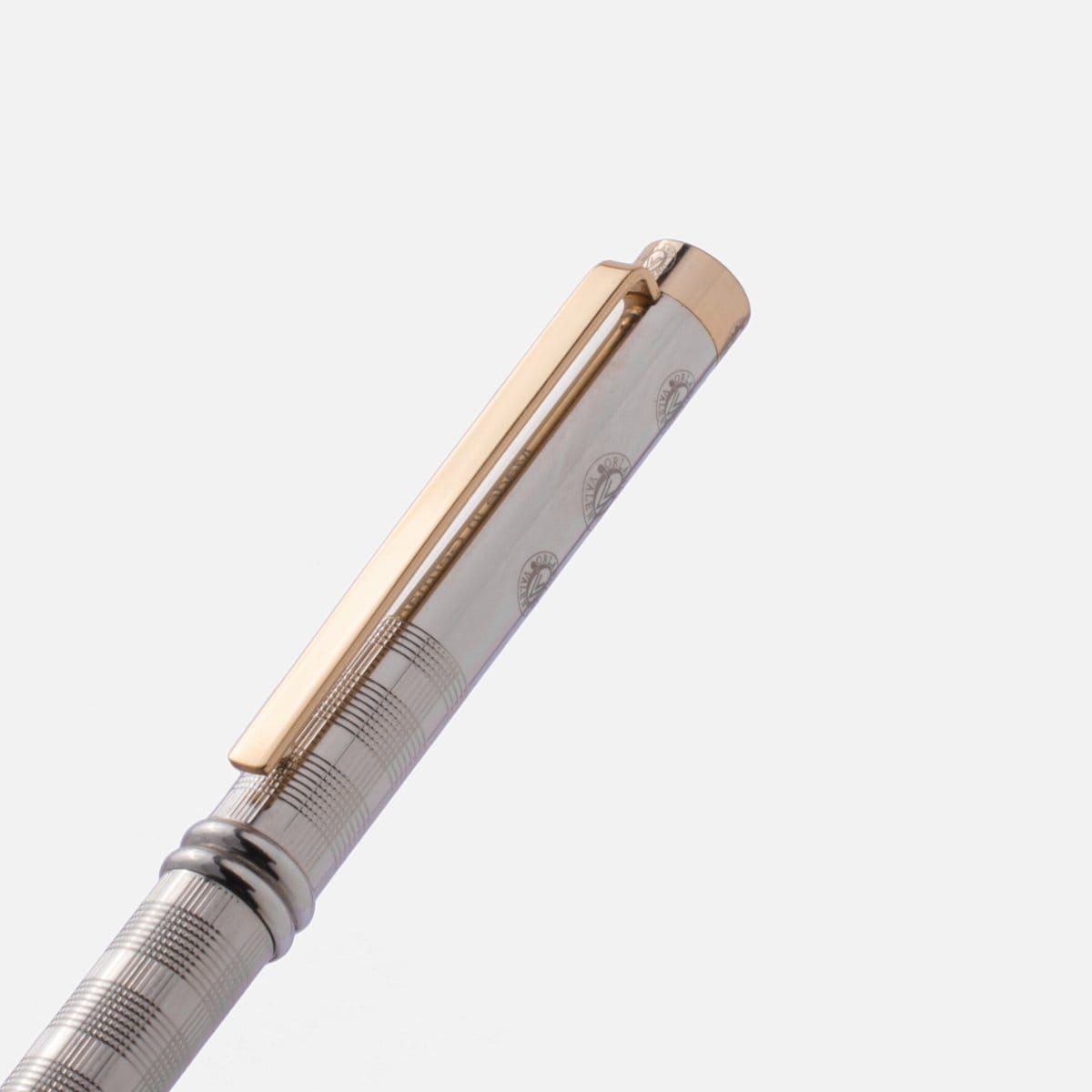 Pen - PVNCRT