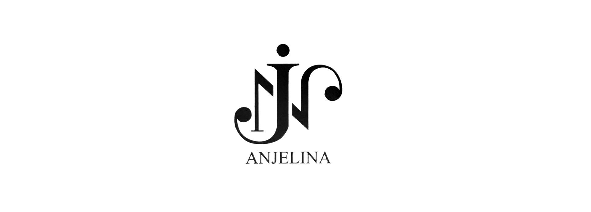 Anjelina Jolie